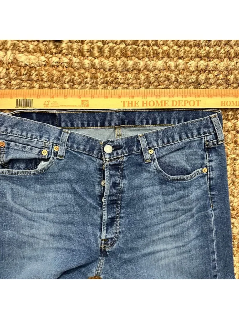 Levi's 501 Original Fit Men's Blue Denim Jeans Size 36x36 Straight Leg Button Fl